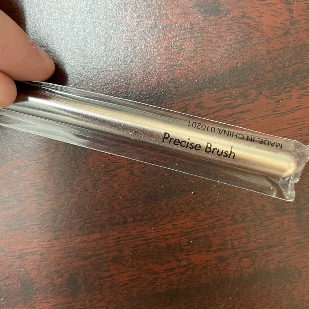 NWT Hipdot Precise Brush - Picture 4 of 4